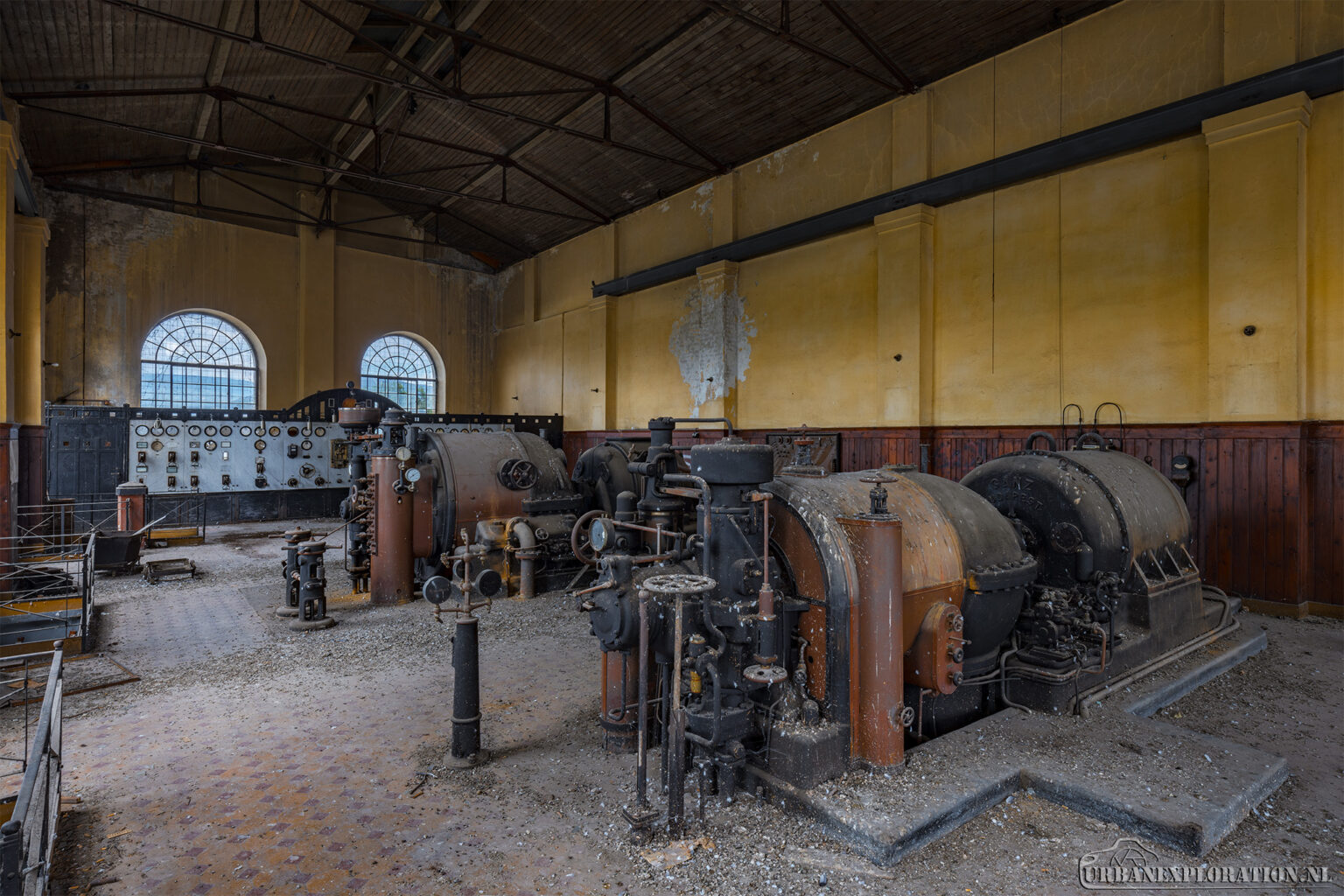 Abandoned turbine hall photographed during urban exploration