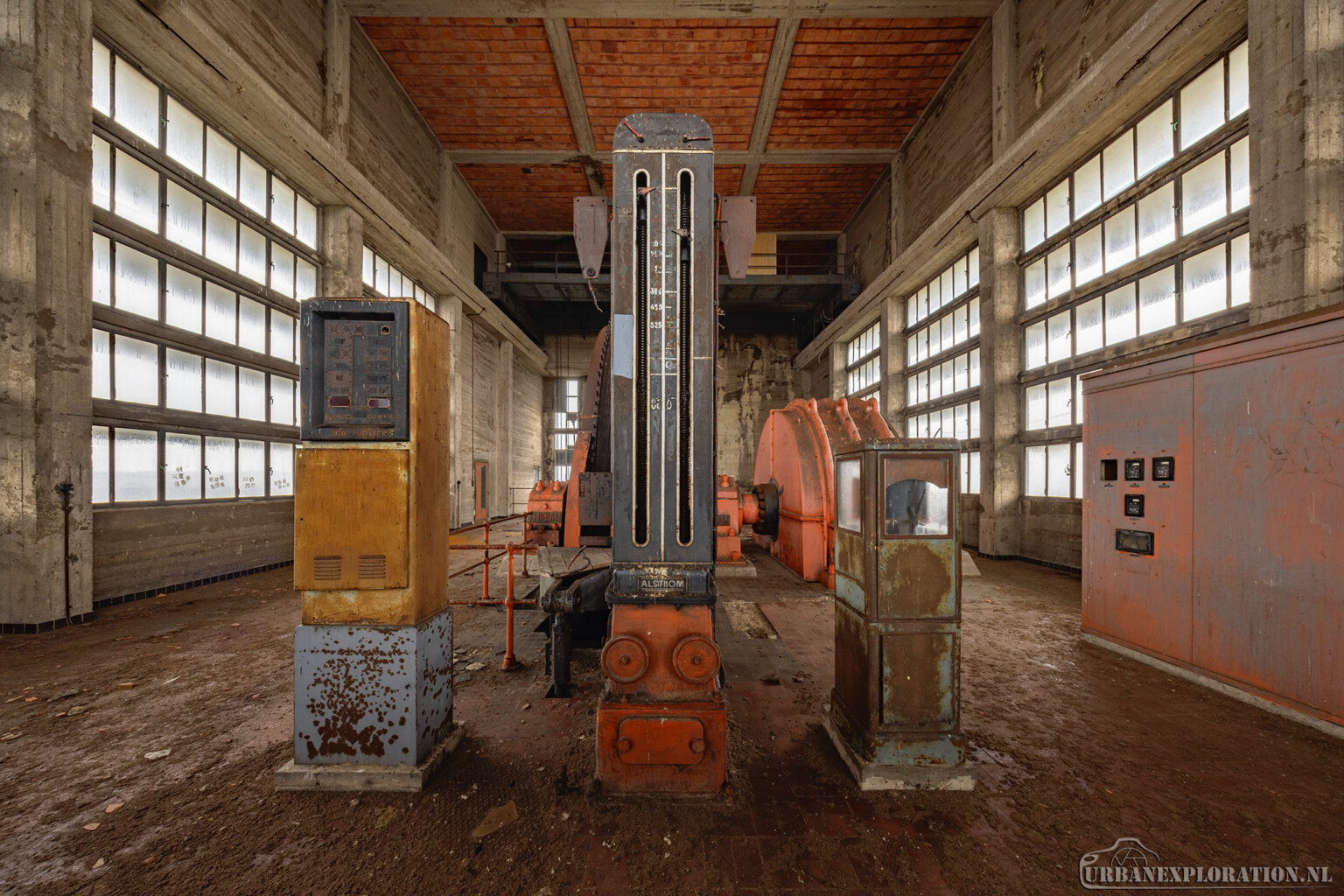 Abandoned Saint Albert mine photographed during urban exploration