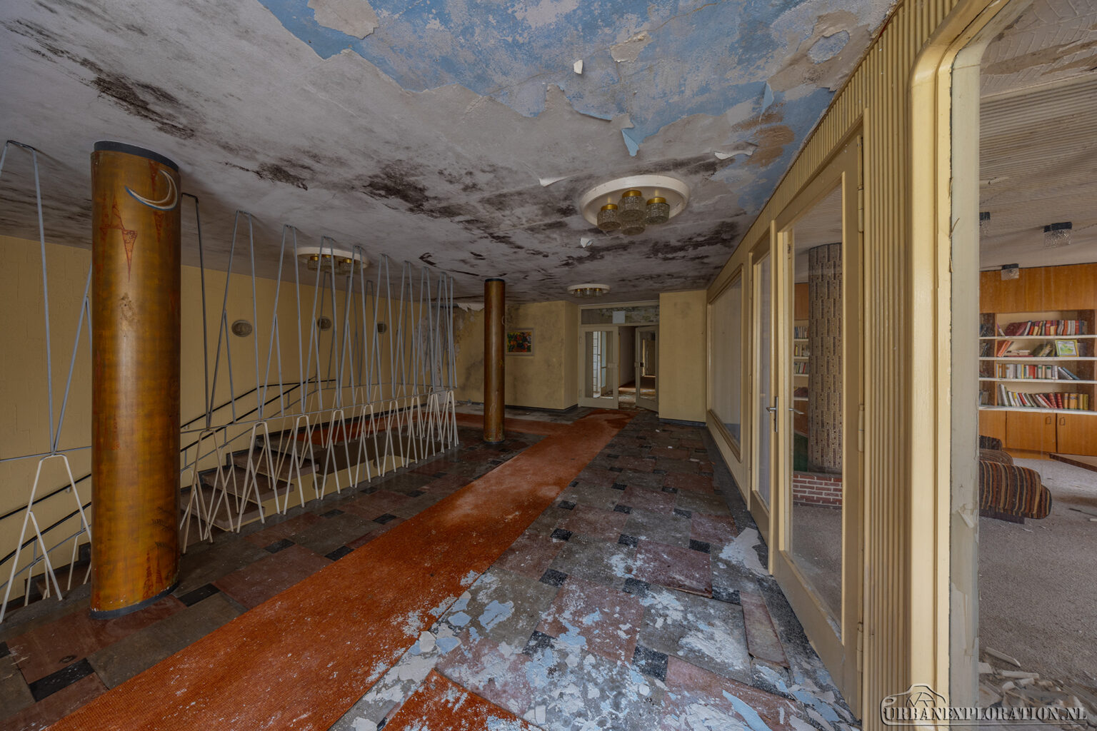 Abandoned state guesthouse used by the DDR government