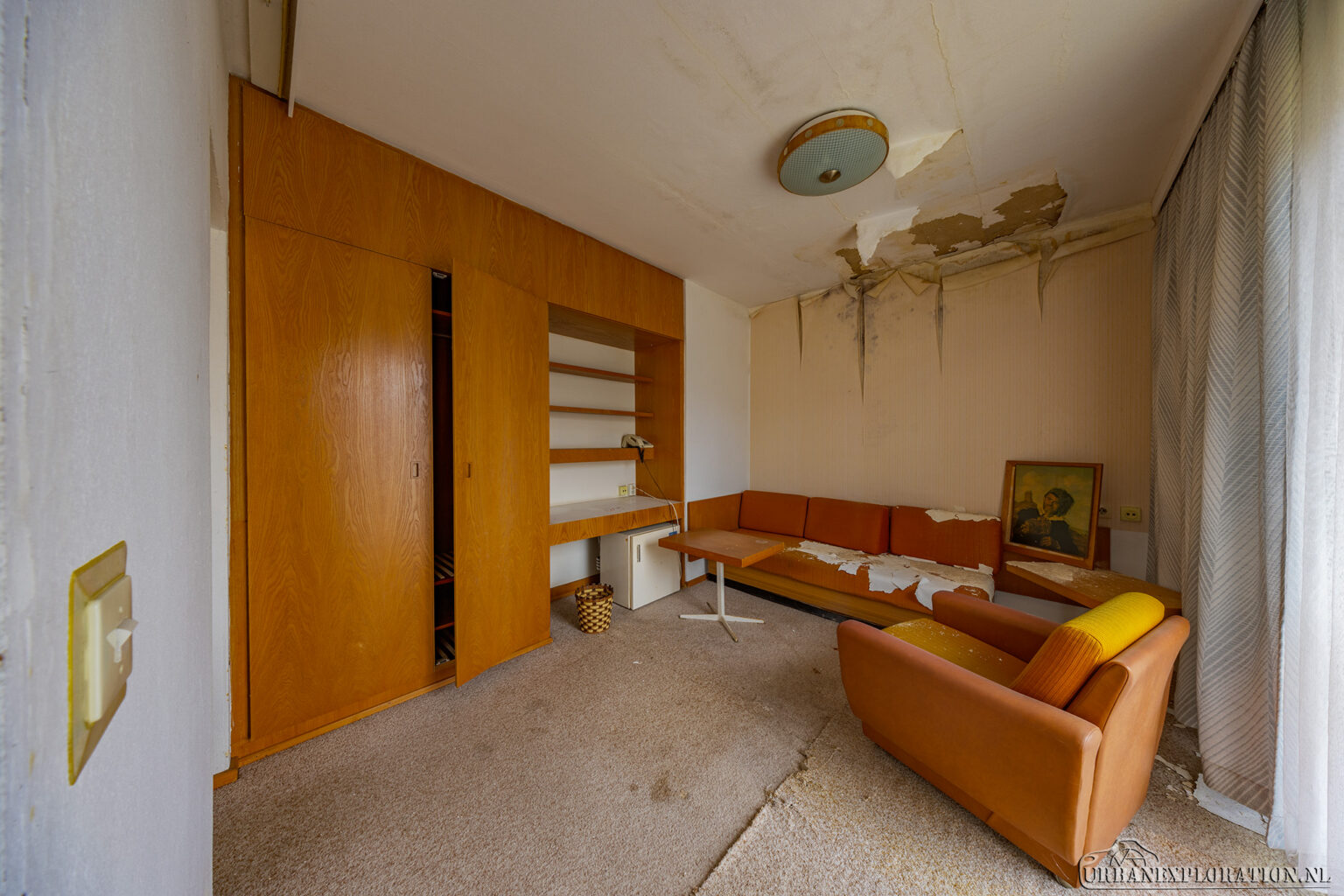 Abandoned state guesthouse used by the DDR government
