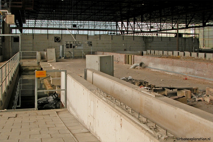 Former water testing laboratory left abandoned
