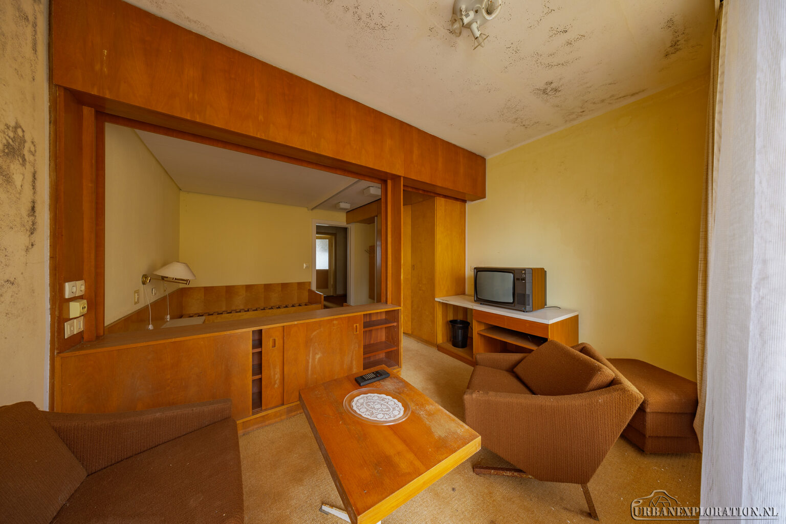 Abandoned state guesthouse used by the DDR government
