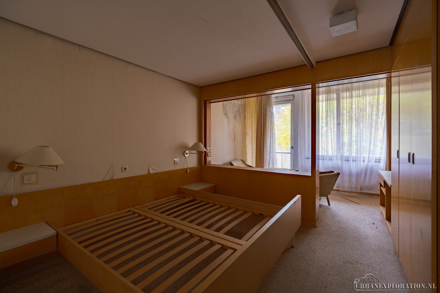 Abandoned state guesthouse used by the DDR government