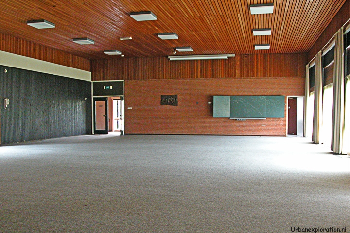 Former water testing laboratory left abandoned