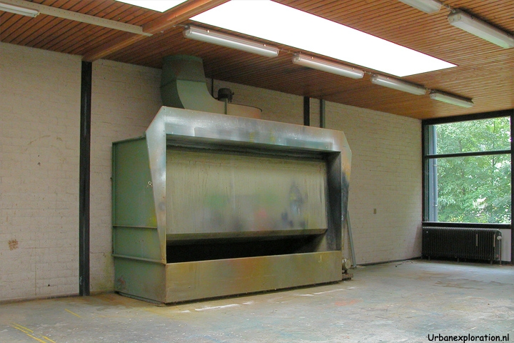 Former water testing laboratory left abandoned
