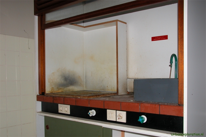 Former water testing laboratory left abandoned