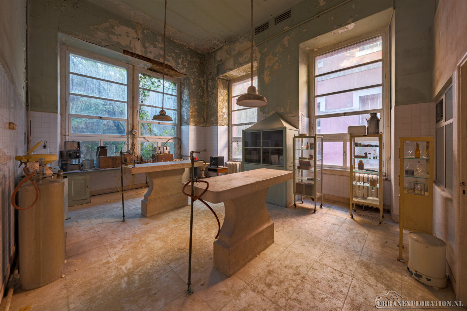 Abandoned school of pathology in Portugal photographed during urban exploration