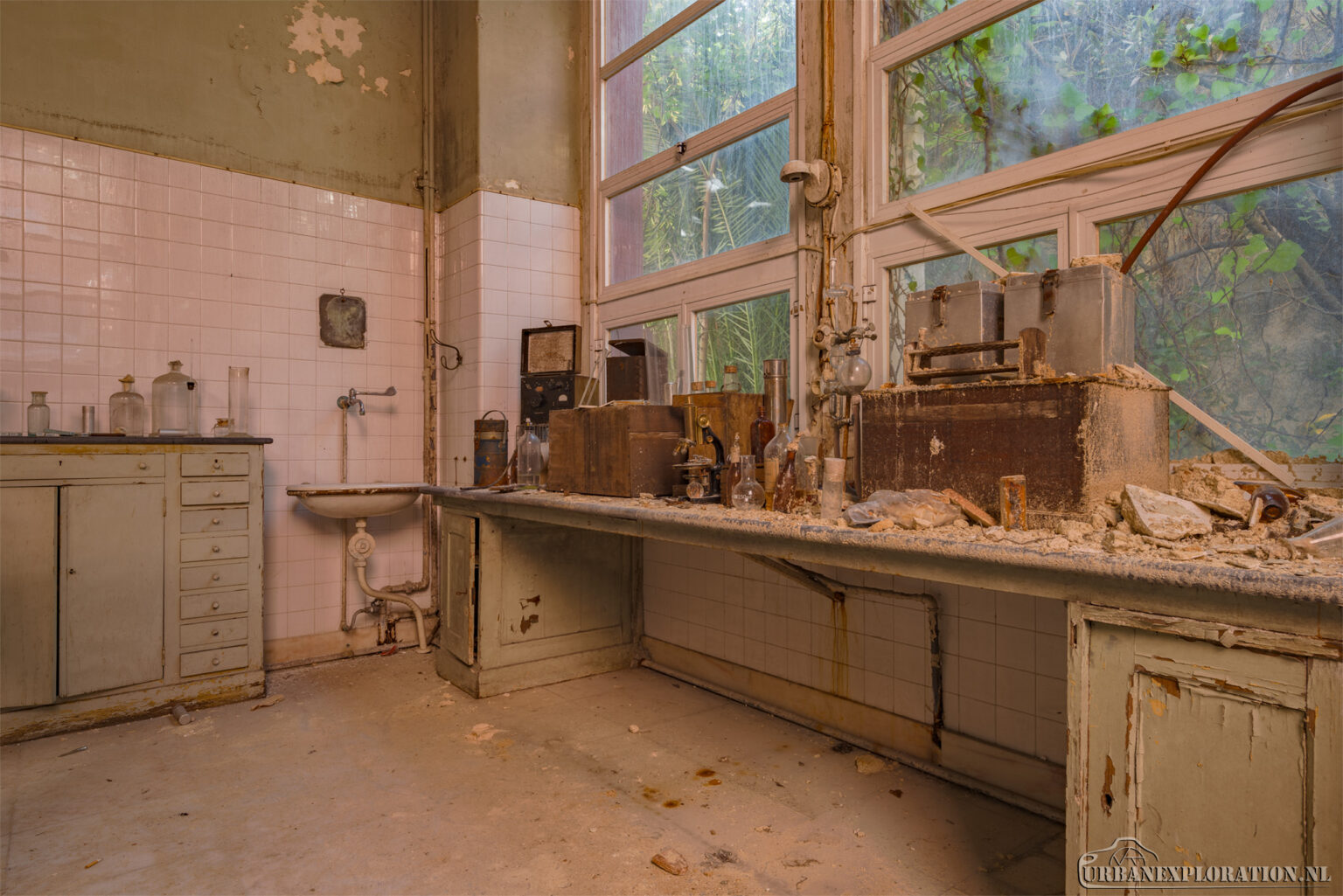 Abandoned school of pathology in Portugal photographed during urban exploration