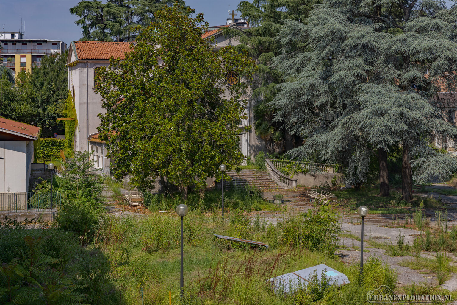 Abandoned hospital church in Italy photographed during urban exploration