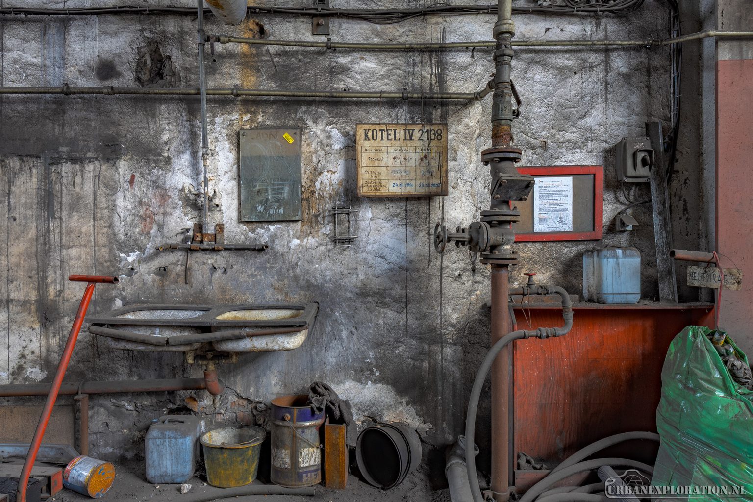 Industrial Plumbing & Heating